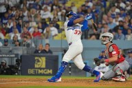 Dodgers get off to fast start in Game 1 triumph over Reds