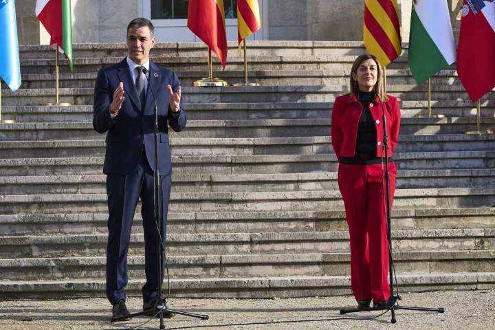 Cantabria es la comunidad que tiene mayor porcentaje de deuda con el Estado, un 93,3%
