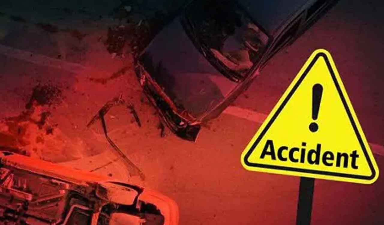 One dead, another injured in Suraram road accident