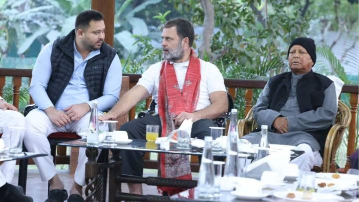 Rahul Gandhi Dials Lalu Prasad As Bihar Opposition Races Against Time To Seal Seat