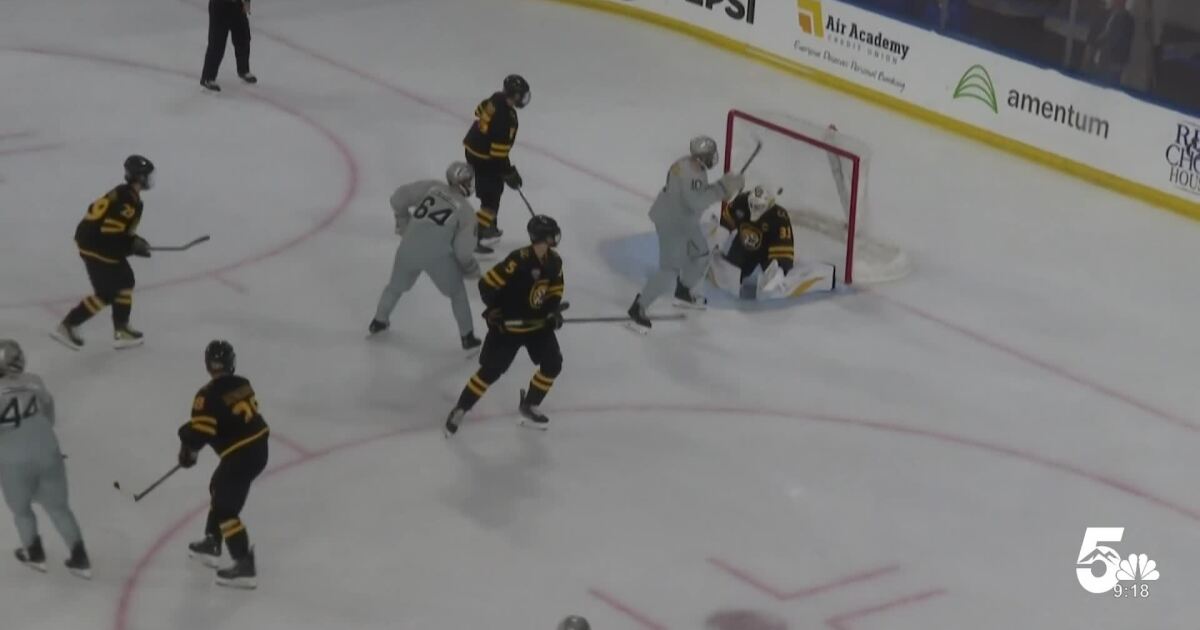 Colorado College defeats Air Force 4-2, retains Pikes Peak trophy for 8th consecutive year
