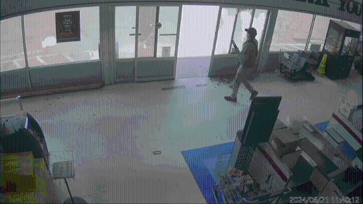 FOX16 Investigates: Video shows moments of Mad Butcher mass shooting in Fordyce