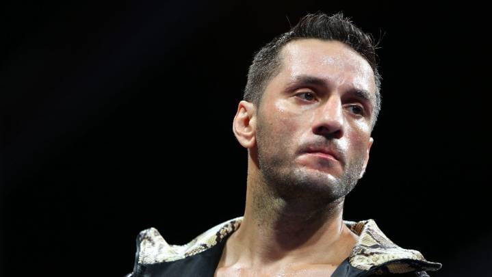 Sergio Mora cree que el final de la carrera de Canelo está cerca
