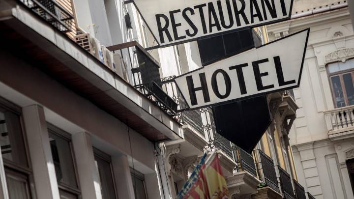 Sin puente de la Hispanidad y con Alice: la ocupación hotelera se "enfría" en la Comunitat la primera mitad de octubre
