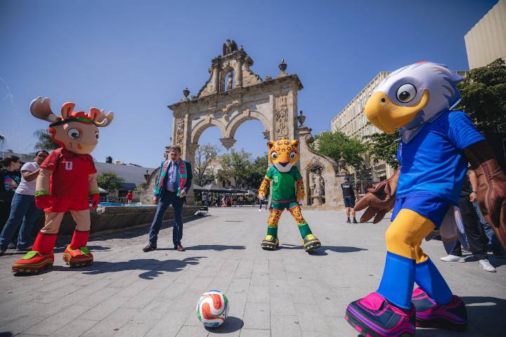 Guadalajara y Zapopan reciben a las mascotas oficiales del Mundial 2026 en medio de fiesta y mariachi