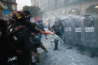 Confirma SSC policías y civiles lesionados en marcha del 2 de octubre; hay un detenido