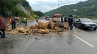 Intensas lluvias causan emergencias en autopistas de Caracas y fuertes ráfagas en Carabobo