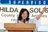 Supervisor Solis Celebrates New Community Signs for North Whittier