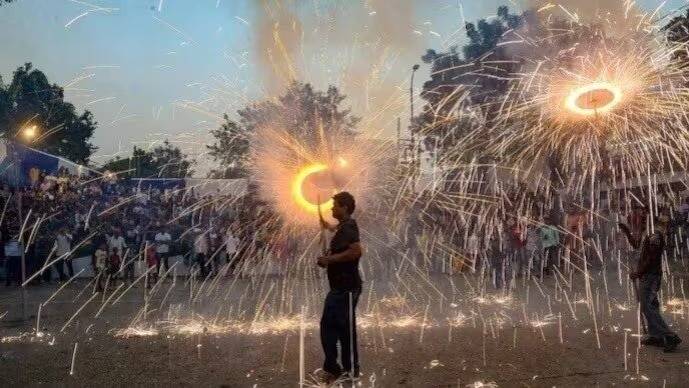 Top court may allow limited use of green firecrackers for festivals in Delhi