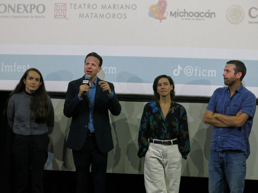 Amat Escalante: comida rápida y "Clase 406" inspiraron su debut cinematográfico