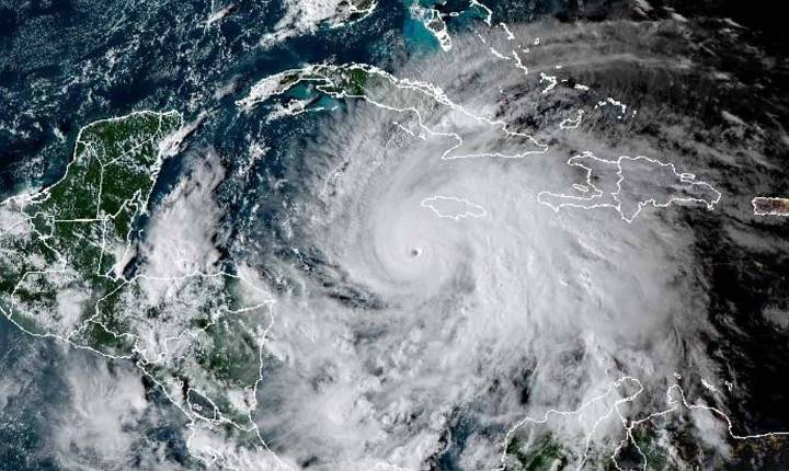 Huracán Melissa a 1000 kilómetros de Quintana Roo, esta es su trayectoria