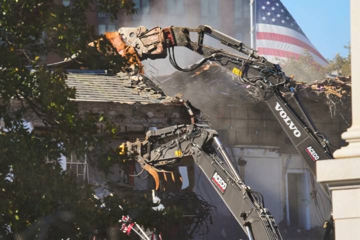 5 times the White House underwent major renovations