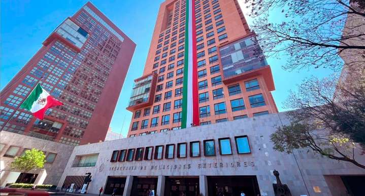 EUA y México dialogan por ataque a 'narcolancha'