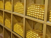 China aumenta reservas de oro y divisas