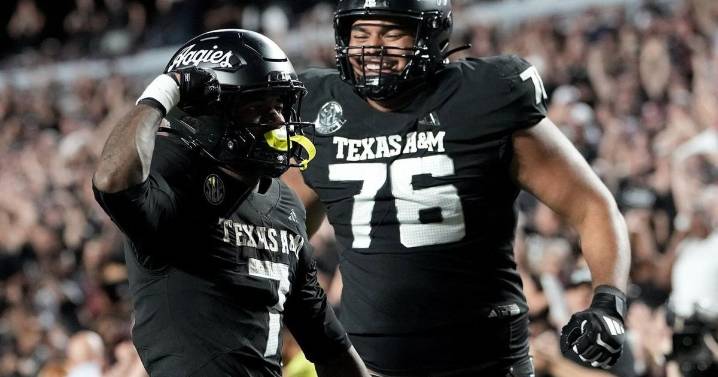 Concepcion has 2 TD catches to lead No. 6 Texas A&M past Mississippi State, 31
