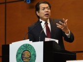 Mario Delgado comparece ante diputados; destaca avances en educación
