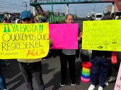 Vecinos de Chimalhuacán bloquean por falta de agua; acusan cobros por pipas de ODAPAS
