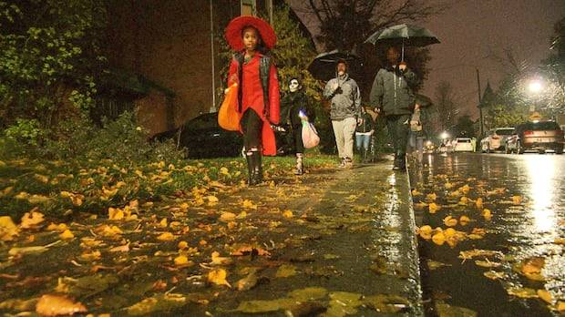 Environment Canada issues Halloween rainfall warning for Metro Vancouver