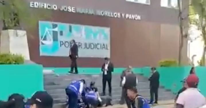 Motosicario de 17 años balea a un abogado en Poder Judicial CDMX