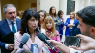 Los fallos en las pulseras antimaltrato vuelven este martes al Congreso