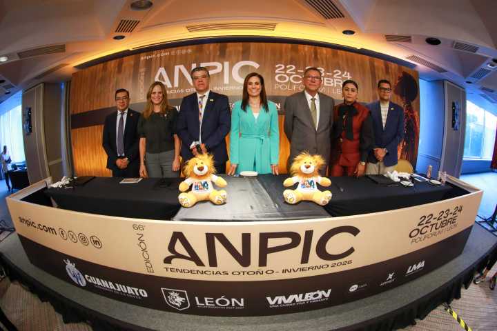 Alcaldesa de León dice que seguirá apoyando al cuero