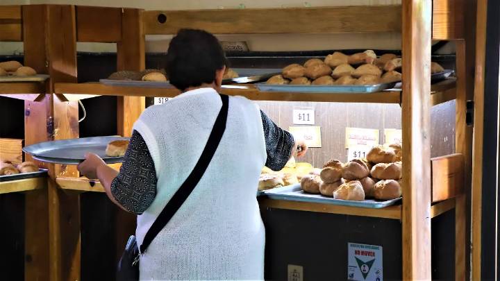 ¿El pan que comes sigue caro? Panaderos en México explican por qué no pueden bajar sus precios