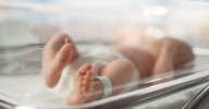 Emily Lal: Australian birthing influencer banned from promoting views online by Victoria's health watchd