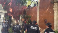 Milagros Inesperados: Chambeador cae desde el techo de una iglesia en Mérida