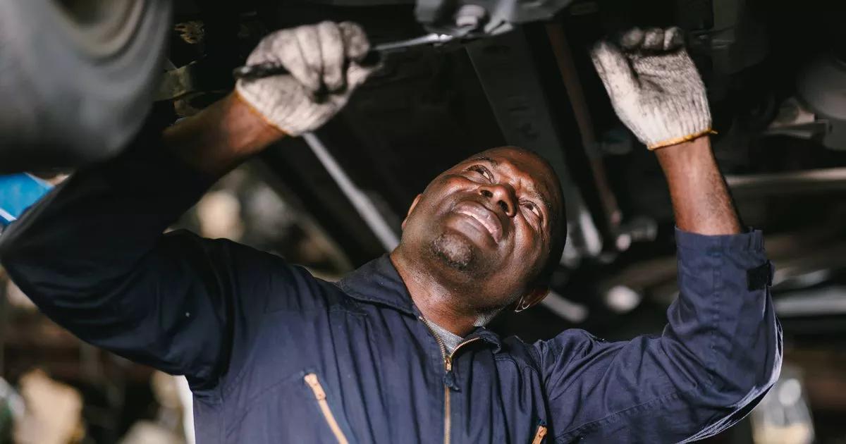 DVSA's warning to drivers when picking up car after MOT