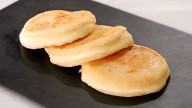 Arepa tres quesos: el sabor que une tradición y cremosidad colombiana