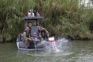 Instalan 80 millas de muro flotante