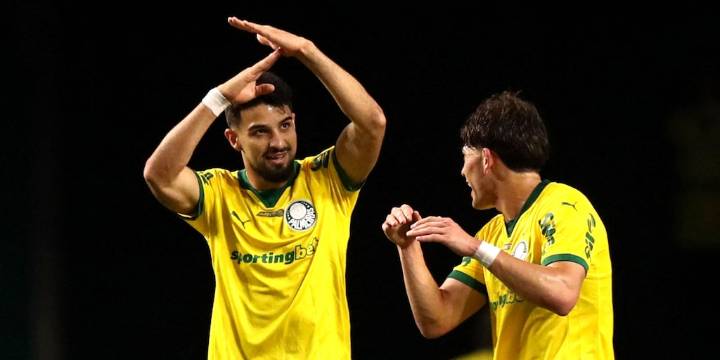 Debutó en la selección argentina y en menos de 24 horas volvió a jugar para su equipo: el Flaco López anotó un gol en el triunfo de Palmeiras