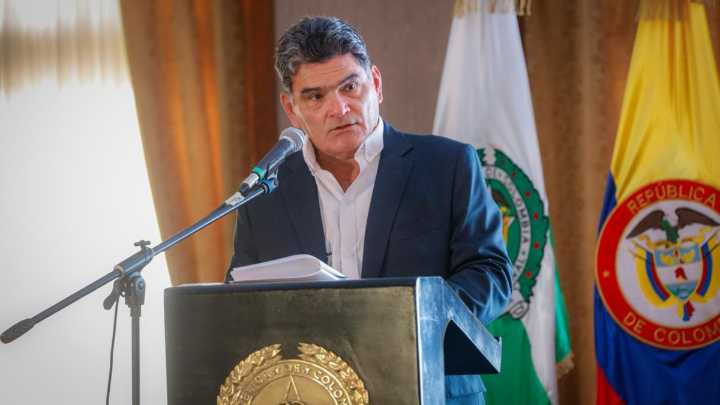 Congresistas salen en respaldo al procurador Gregorio Eljach tras choque con ministro Montealegre: 'rechazamos las afirmaciones calumniosas'