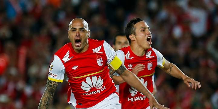Ídolo de Independiente Santa Fe, recibió la licencia pro de la Conmebol para ser entrenador: ilusión Cardenal