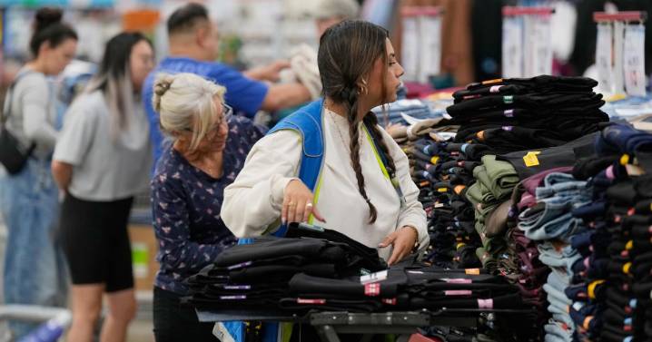 Inflación en EEUU se mantiene alta, pero los precios subieron menos de lo esperado