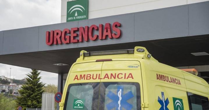 Muere una joven en un piso de estudiantes de Granada después de ser atendida en las Urgencias de un hospital