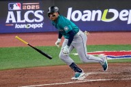 Mariners toman ventaja sobre los Blue Jays en el inicio de la Serie de Campeonato