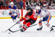 Devils win four in a row after 5