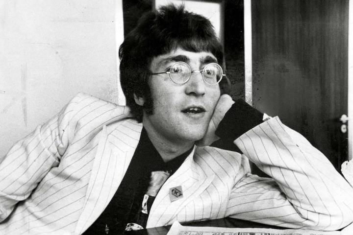 Asesino de John Lennon decide revelar la razón que lo llevó a matarlo