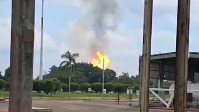 Explosión en ducto de Petróleos Mexicanos deja al menos cinco militares lesionados en Chiapas