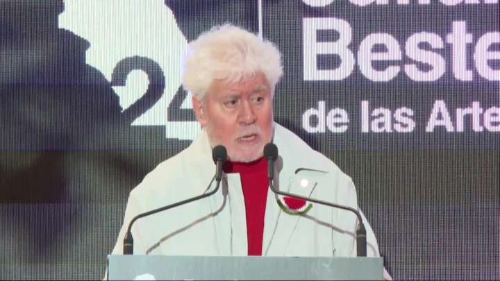 Pedro Almodóvar defiende que
