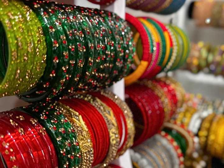 South Asian businesses adapt to keep Diwali affordable amid tariffs