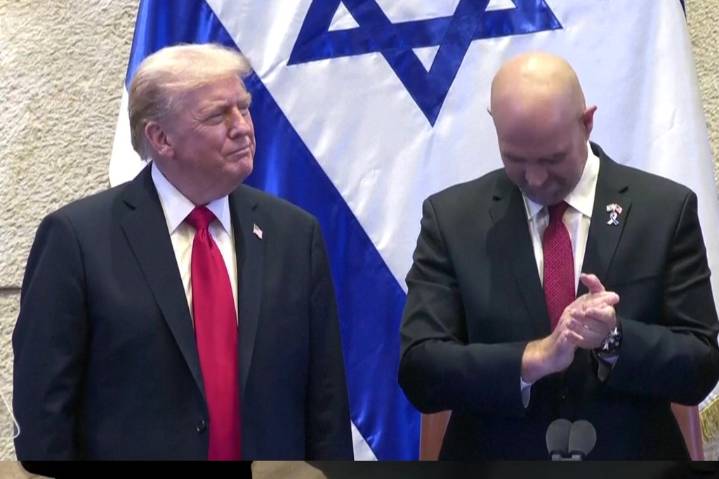 Trump Greeted by Huge Standing Ovation and Trump Hats at the Knesset (Video)