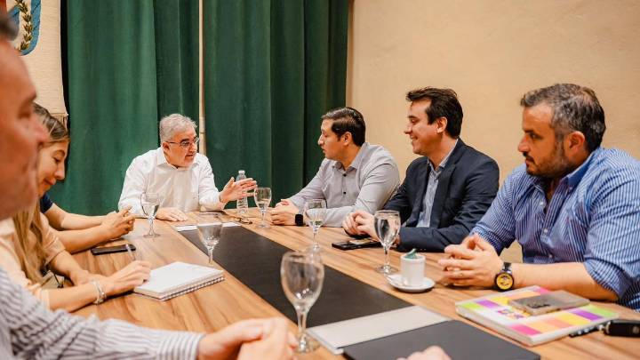 Proyectan obras para reforzar el desarrollo social y urbano de Tinogasta