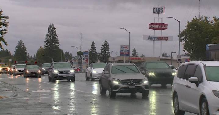 Roseville considers $1 million facelift for aging Douglas Boulevard corridor