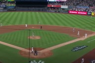 Yankees fans boo Canadian anthem in New York at Toronto Blue Jays playoff game