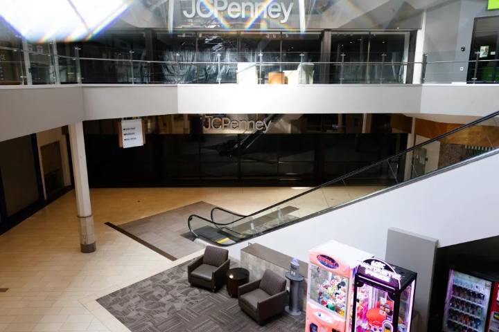 Electric Boat acquires CT mall to repurpose it into 'engine of opportunity'