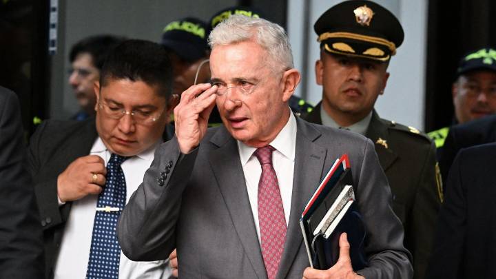 EN VIVO | Fallo de segunda instancia en caso Álvaro Uribe: Tribunal absuelve al expresidente por el delito de soborno en actuación penal