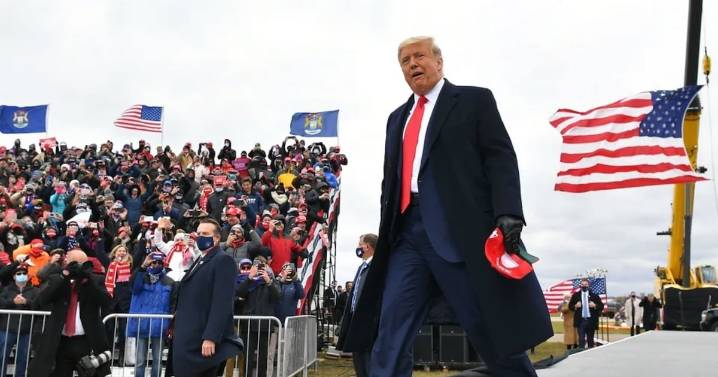 Trump pone en duda ir a guerra con Venezuela, pero advierte que Maduro “tiene los días contados”