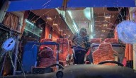Tragedia en el básquetbol: Hinchas atacaron con piedras el bus de los rivales y mataron al conductor